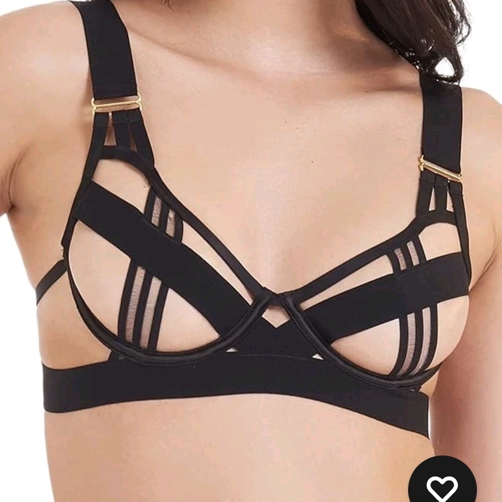 Bluebella Sutton Strappy Black Bra